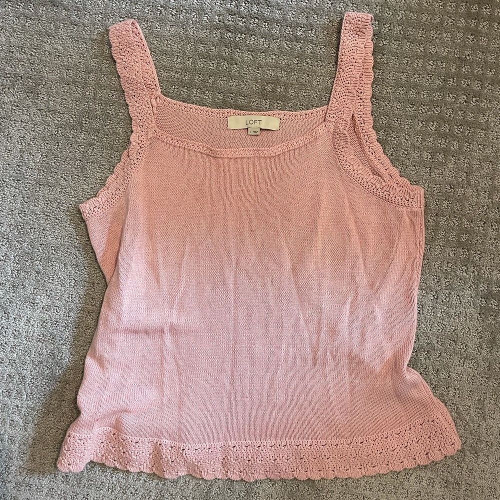 Light pink tank from Loft ~ barely worn!